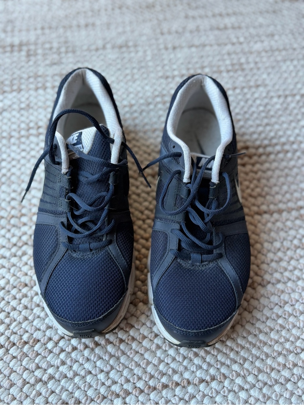Nike Men's Navy Athletic Sneakers